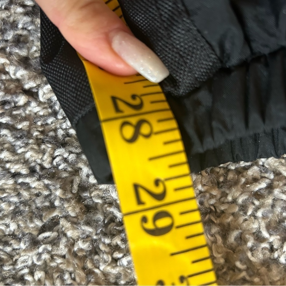 5/$25 CB Sports Team Issue International pull on black snowpants size small - Picture 9 of 9